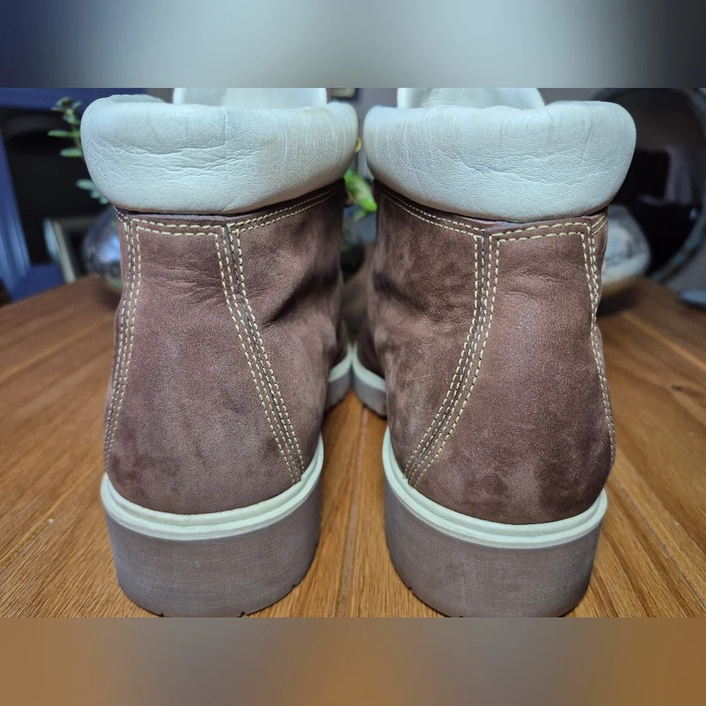 Timberland Dark Brown Suede Boots - Womens Size 9 - Picture 5 of 8